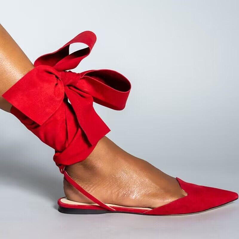 IM23 Ankle Strap Sandal | Spitze Zehenpartie, Knöchelriemen, Flachabsatz – Black & Red, EU 35–43