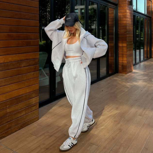 Premium Striped Hoodie-Set Damen 2-teilig – Fashion Sporty Casual Kapuzenpullover & Hose - Sportswear Iron Monkey 23