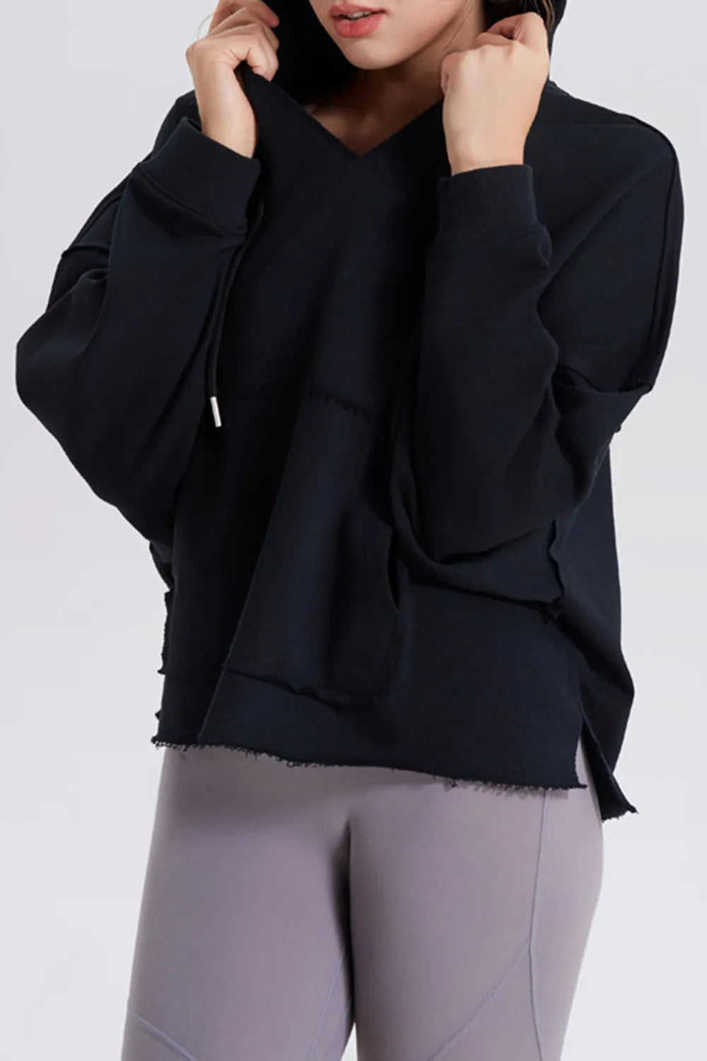 Premium Hoodie Damen – Langarm Kapuzenpullover mit Kordelzug & Frayed Hem - Sportswear Iron Monkey 23