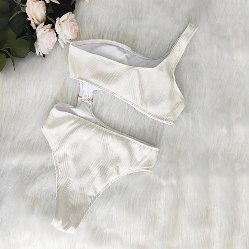 Premium One-Shoulder Badeanzug Damen – Sexy Solid Color Einteiler Swimsuit - Sportswear Iron Monkey 23