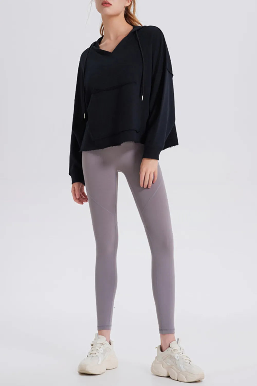 Premium Hoodie Damen – Langarm Kapuzenpullover mit Kordelzug & Frayed Hem - Sportswear Iron Monkey 23