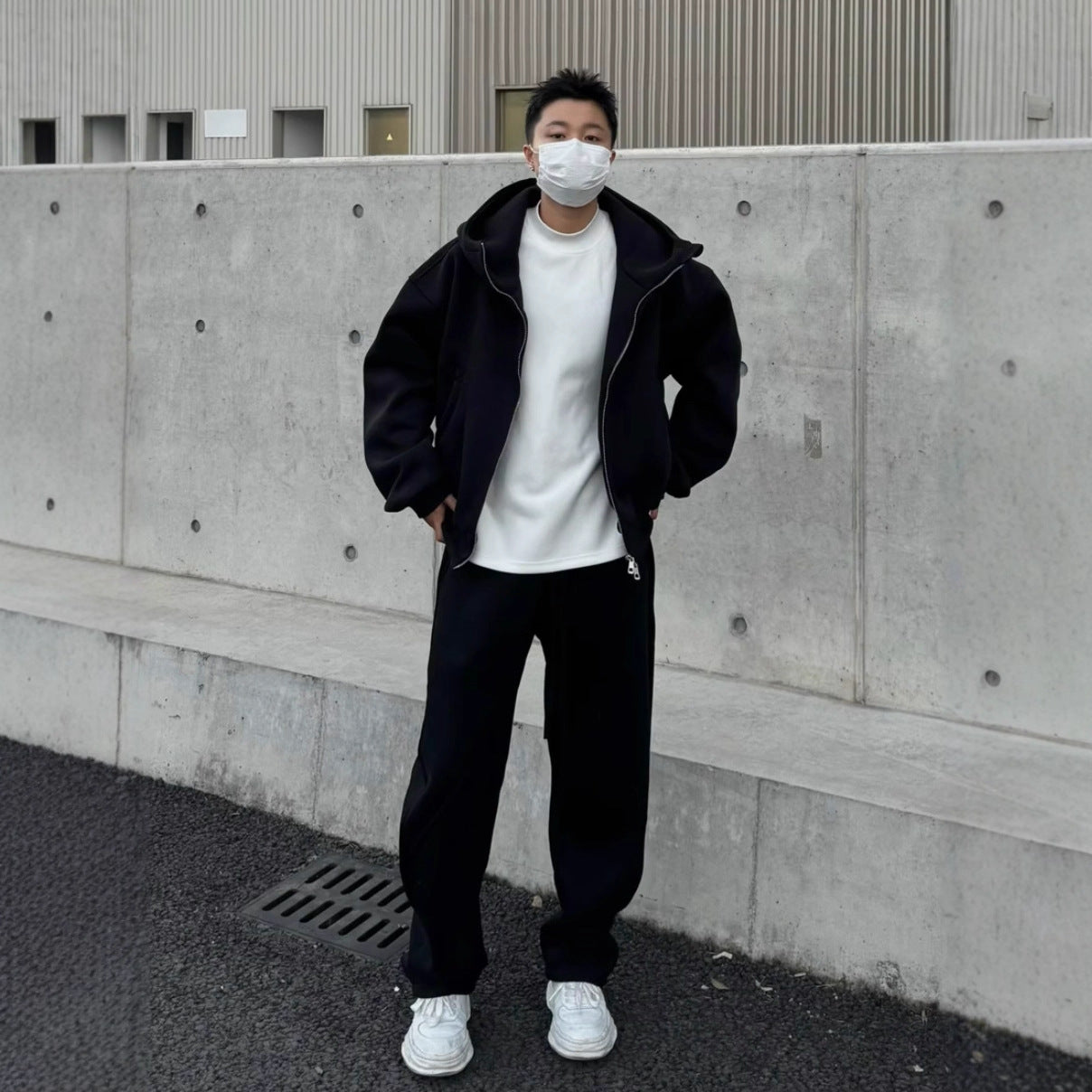 Premium Heavyweight Sports Set Herren 2-teilig – Loose Hooded Jacket & Straight Leg Pants - Sportswear Iron Monkey 23