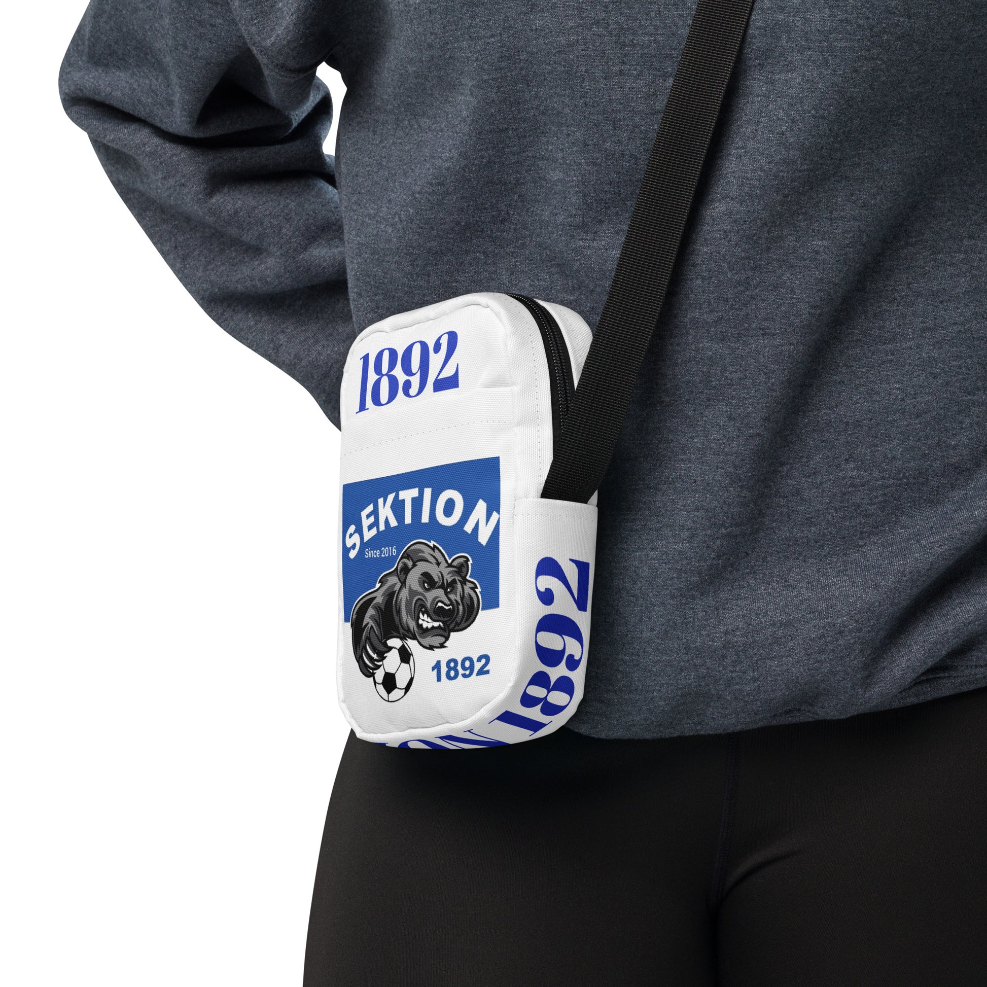 Sportswear Iron Monkey 23 Umhängetasche mit Allover-Print, praktische Utility-Geldbörse, weiße Frontansicht