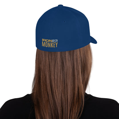 Strukturierte Cord-Cap in Royalblau, Fanclub Alte Dame 1892, Sportswear Iron Monkey 23, mit geschlossener Rückseite.