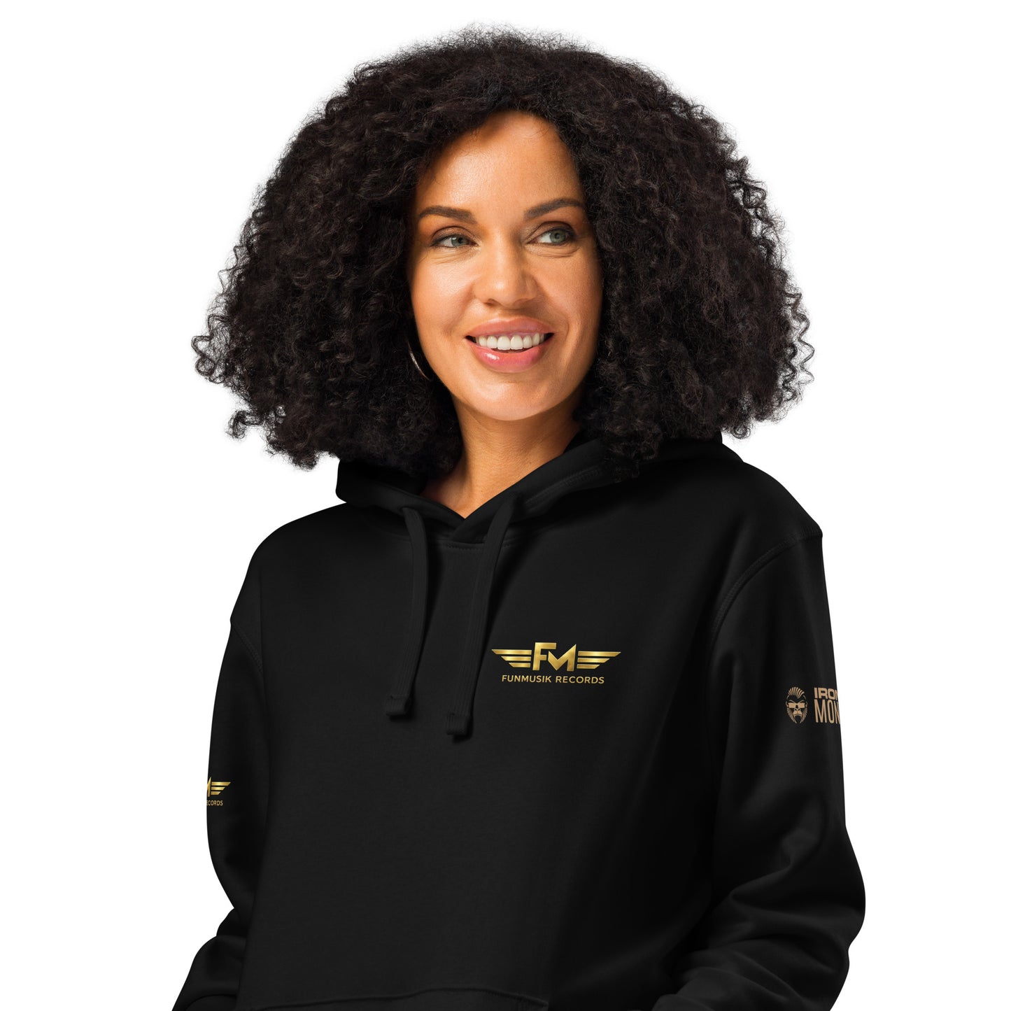 Unisex Bio-Hoodie von Sportswear Iron Monkey 23 in Schwarz, nachhaltiger Midweight Hoodie mit Drum-Design, Vorderansicht.
