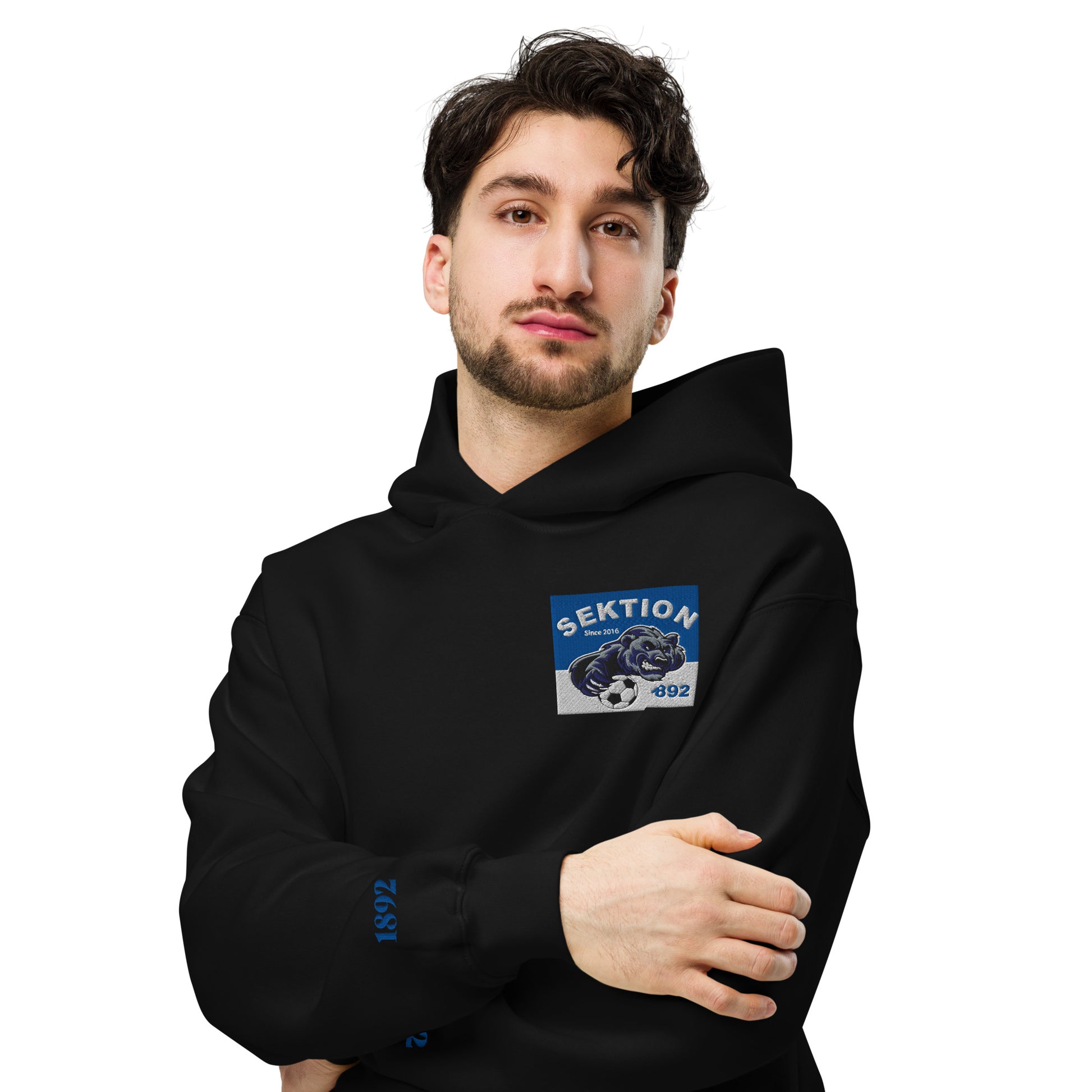 Schwarzer Unisex-Hoodie von Sportswear Iron Monkey 23, bequemes Oversized-Design, Frontansicht, entspanntes Freizeit-Outfit