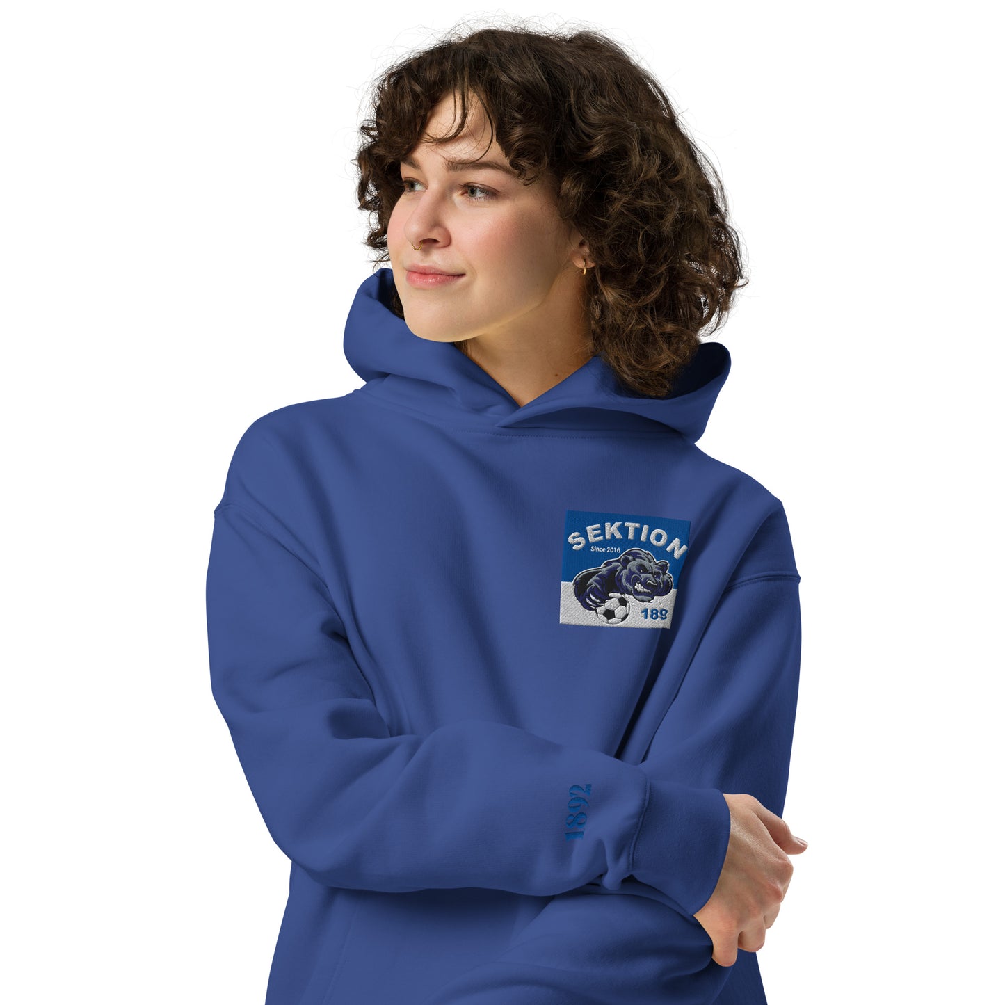 Unisex-relax-Hoodie in Kobaltblau von Sportswear Iron Monkey 23, vorne sichtbar mit lockerer Passform und Kapuze.