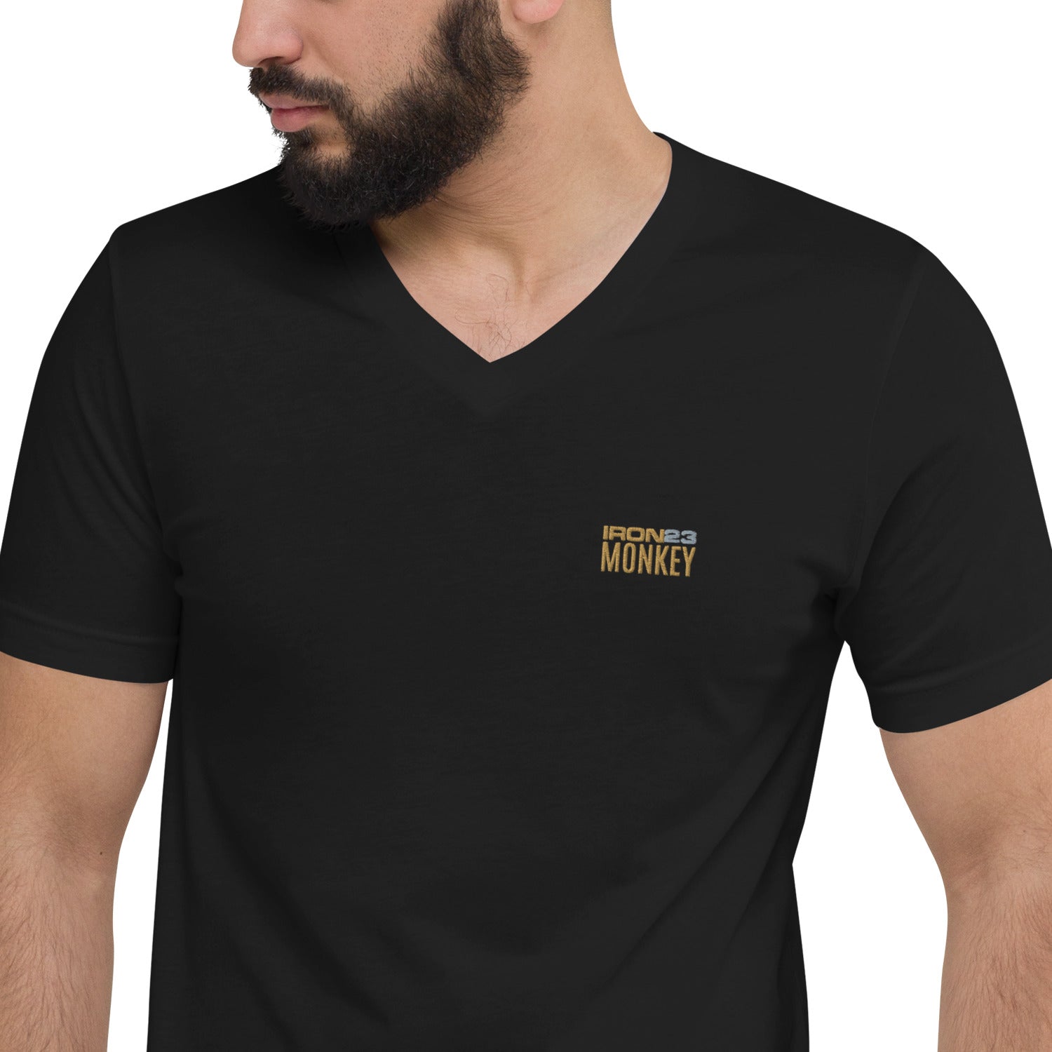 Schwarzes Unisex T-Shirt mit V-Ausschnitt und kurzen Ärmeln, aus 100% Baumwolle, von Sportswear Iron Monkey 23.